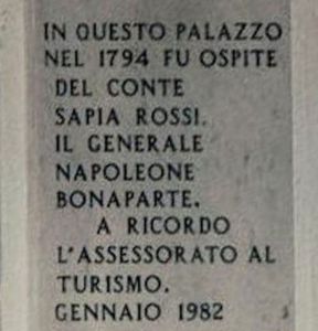 Memorial plaque on the Sapia-Rossi Palace