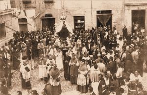 1926, la Processione in Piazza Bresca
