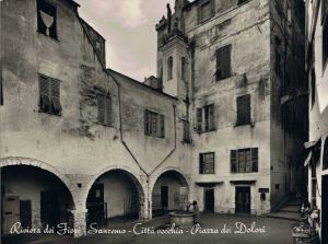 Piazza dei Dolori et l'Oratoire de San Sebastiano