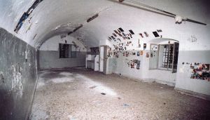 Une cellule de prison utilisée comme exposition
