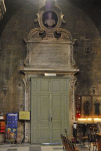 The side portal of the church of San Siro